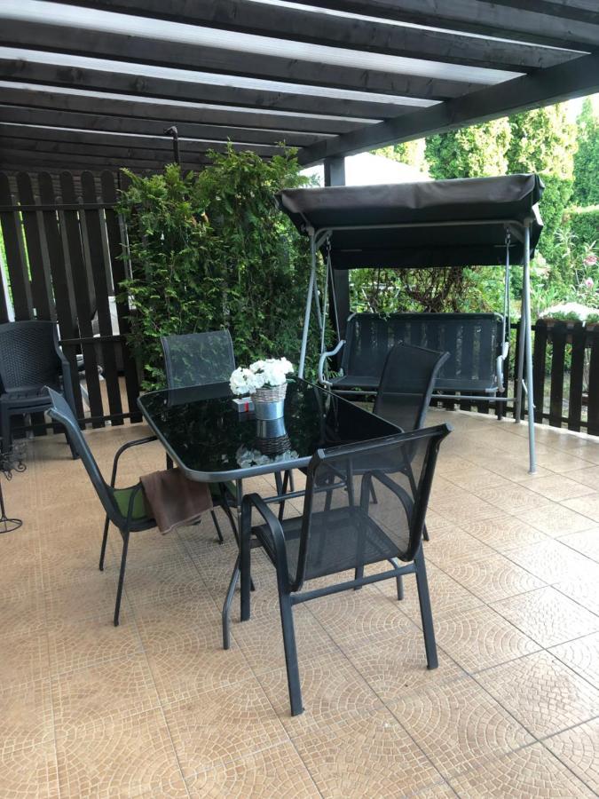 Oeroekzoeld Apartmanok Balatonfenyves Buitenkant foto